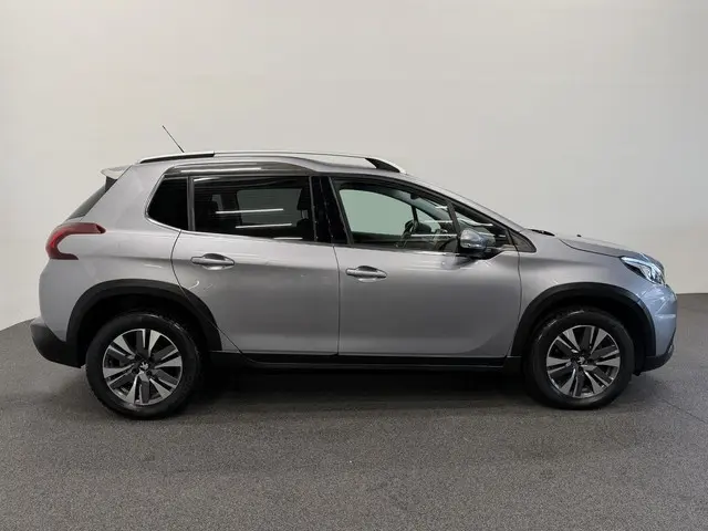 Peugeot 2008 1.2 PureTech Allure 2019 Benzine 5
