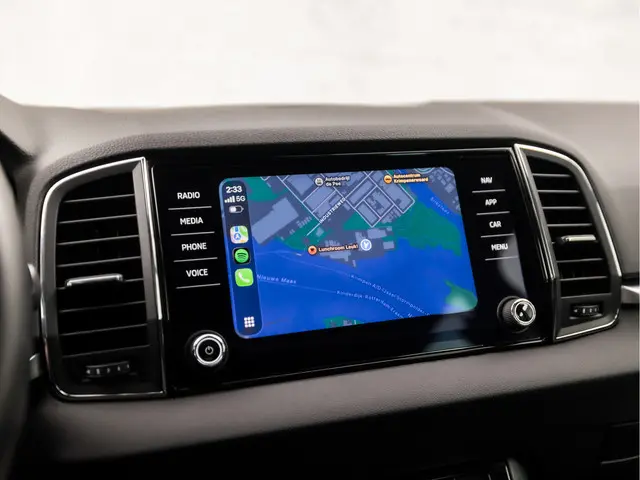 Škoda Karoq 1.5 TSI ACT Sportline 2018 Benzine 28