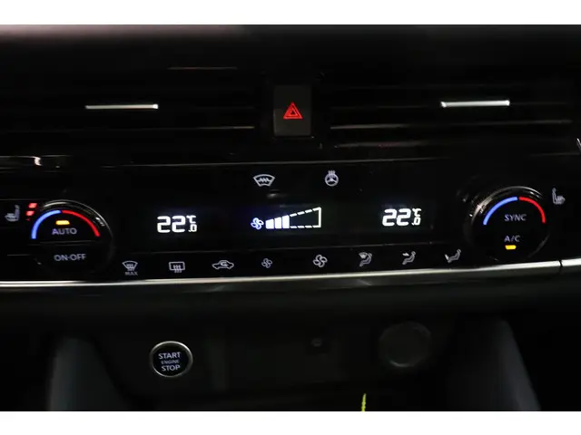 Nissan QASHQAI 1.3 MHEV Tekna Plus 2023 Benzine 13