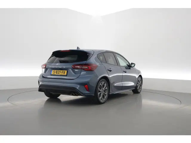 Ford Focus 1.0 EcoBoost Hybrid ST Line 2022 Benzine 2