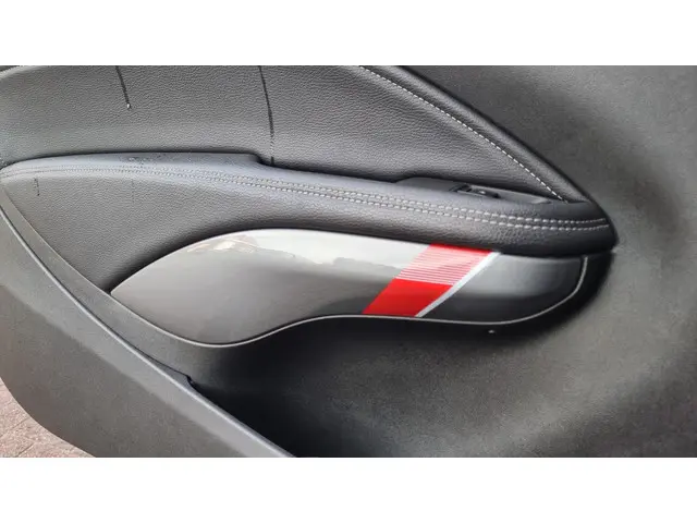 Opel ADAM 1.4 Turbo S 150 pk 2018 Benzine 16