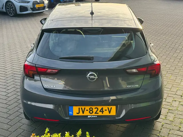 Opel Astra 1.0 Selection * NAP * Airco * 17 Inch 2016 Benzine 10