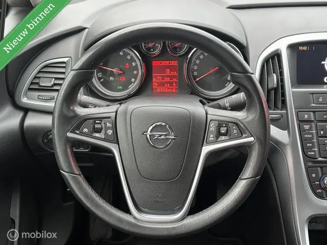 Opel Astra 1.4 Turbo Edition | AIRCO | CRUISE | 2012 Benzine 16