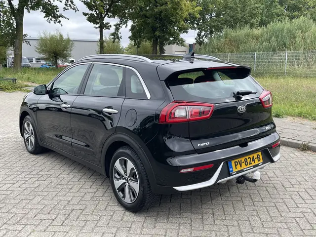 Kia Niro 1.6 GDi Hybrid DynamicLine 2017 Hybride Benzine 6