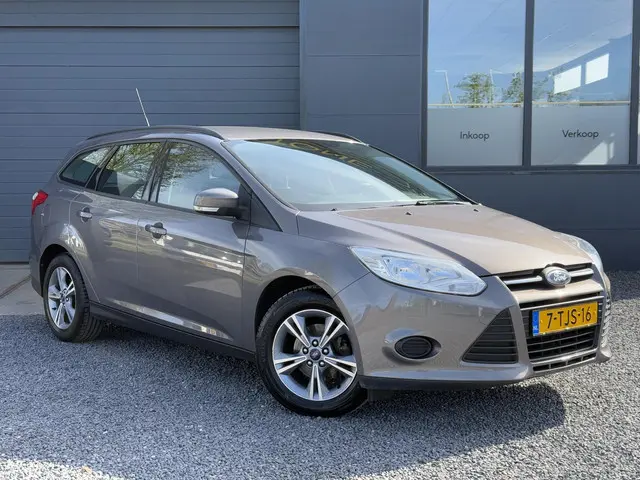 Ford Focus Wagon 1.0 EcoBoost Edition 2014 Benzine 4