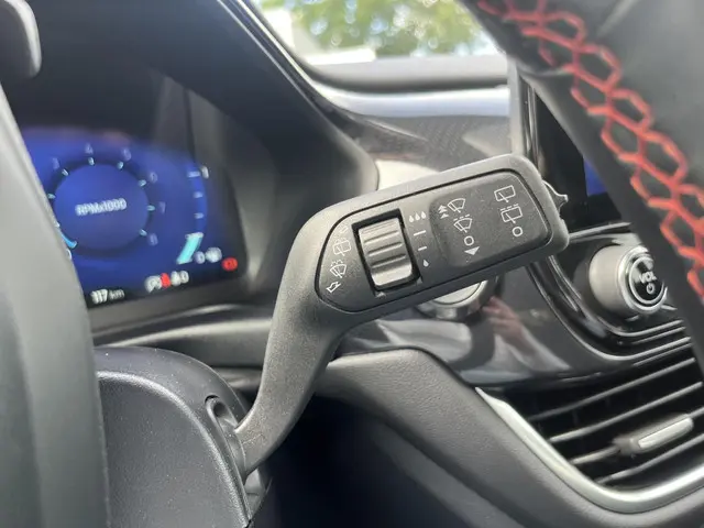 Ford Puma 1.0 EcoBoost Hybrid ST-Line 2023 Benzine 30