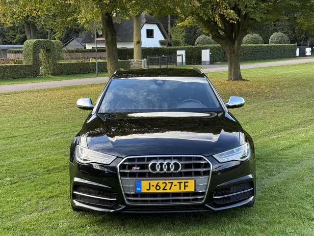 Audi A6 Avant 4.0 TFSI S6 2014 Benzine 9