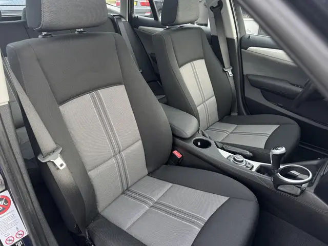 BMW X1 sDrive20i 2012 Benzine 25