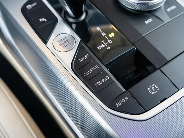 BMW 3 Serie Sedan M340i xDrive 2022 Benzine 36