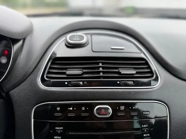 Fiat Punto Evo 0.9 TwinAir Sport*NAP*APK*PDC* 2013 Benzine 22