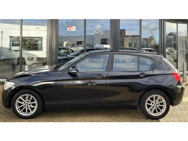 BMW 1 Serie 116i Executive 2013 Benzine 6