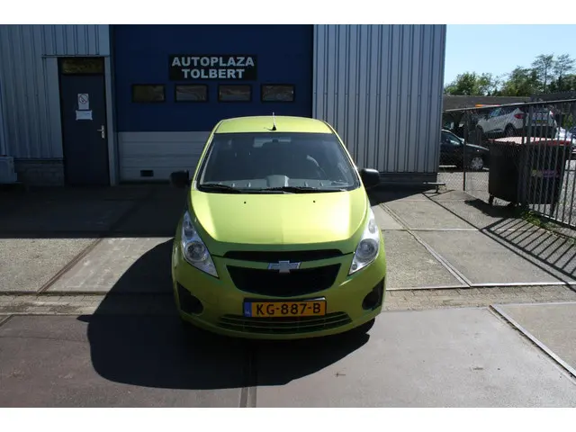 Chevrolet Spark 2