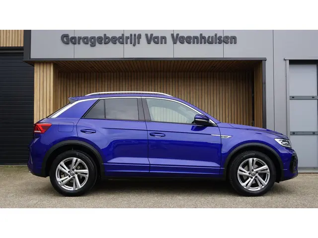 Volkswagen T-Roc 1.5 TSI 150pk DSG 2x R-Line 2022 Benzine 3