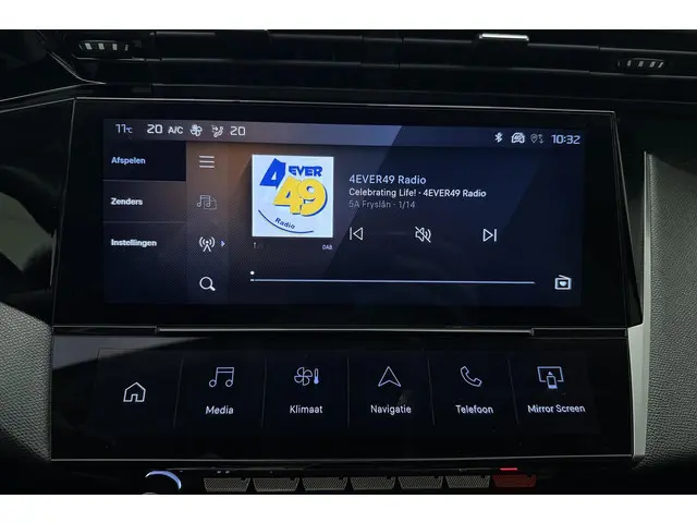 Peugeot 408 1.2 PureTech Allure 130 EAT8 2024 Benzine 27