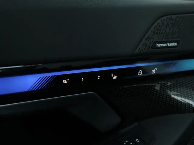 BMW i5 Sedan M60 xDrive 2024 Elektrisch 28