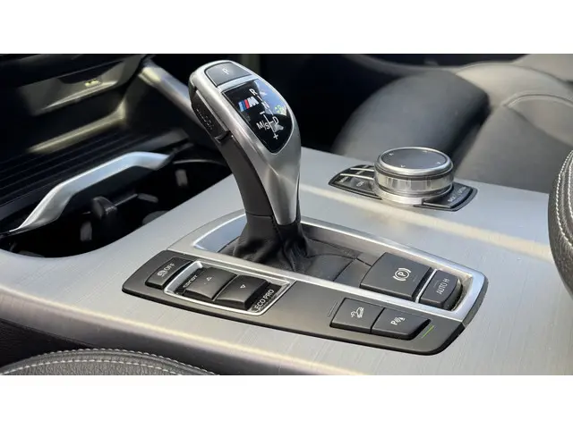BMW X4 M40i High Executive 2017 Benzine 24