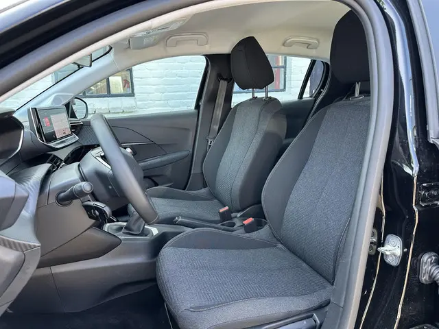 Peugeot 208 1.2 Style 2025 Benzine 17