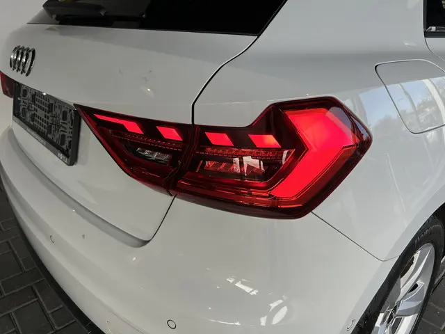 Audi A1 Sportback 30 TFSI Pro Line S 2021 Benzine 6