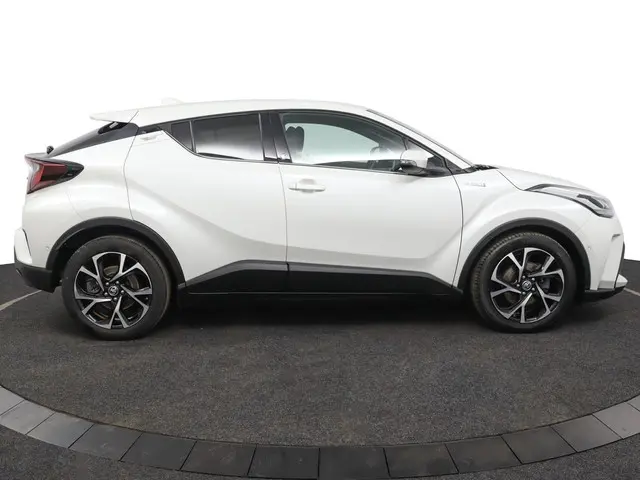 Toyota C-HR 1.8 Hybrid Style 2021 Hybride Benzine 12