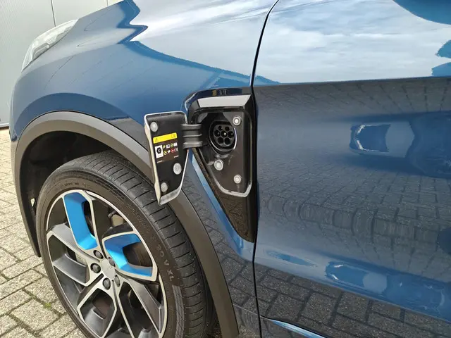 Lynk & Co 01 1.5 2022 Hybride Benzine 23