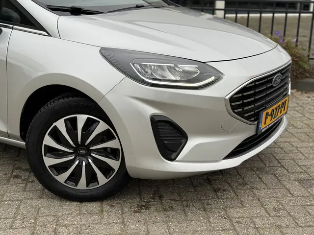 Ford Fiesta 1.0 EcoBoost 100PK Titanium 2022 Benzine 8