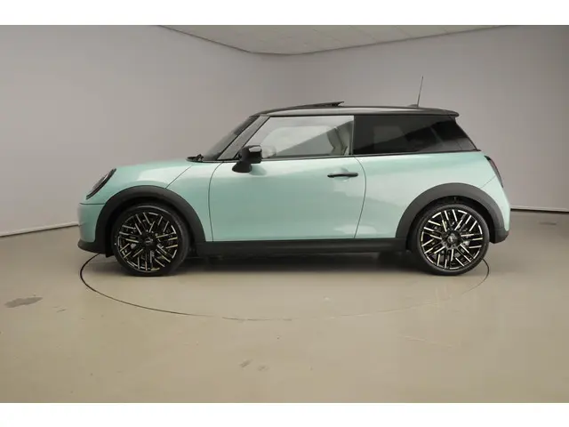 MINI 3-Deurs Cooper C 2025 Benzine 2