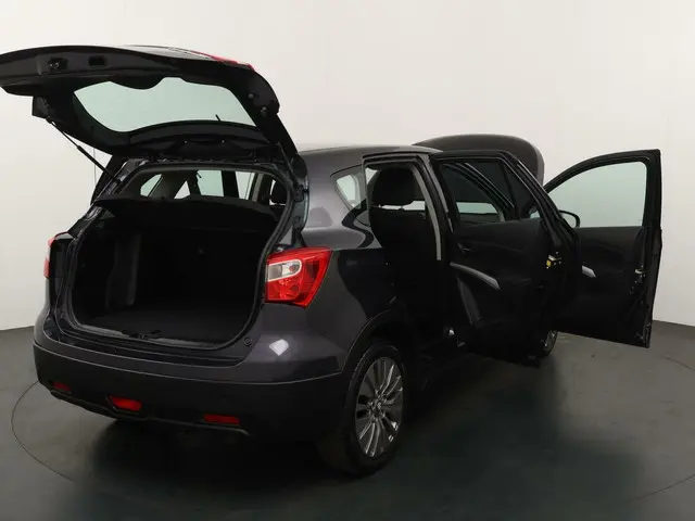 Suzuki S-Cross 1.6 Urban 2014 Benzine 23