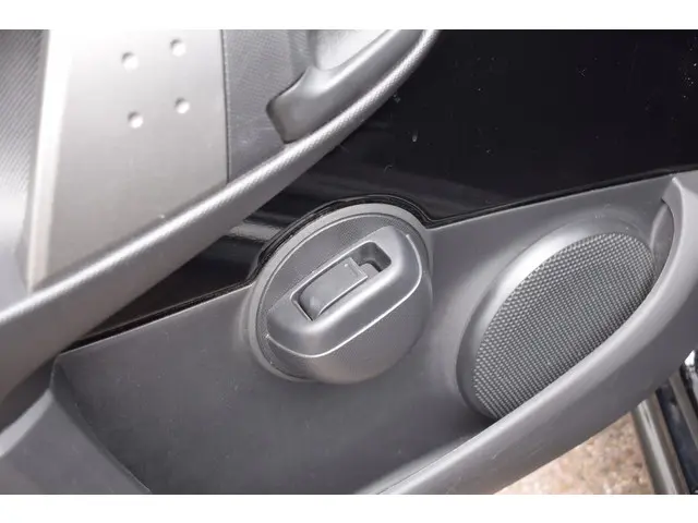 Peugeot 107 1.0 Active//Airco//5drs//72.610km!! 2014 Benzine 5