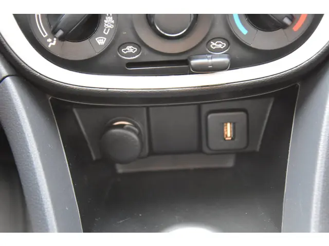 Suzuki Celerio 1.0 Comfort 2017 Benzine 31