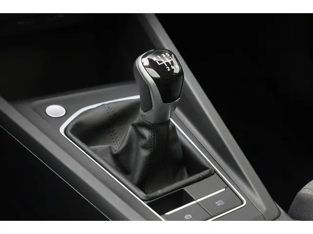 Volkswagen Golf 1.5TSI/116PK Life Edition 2024 Benzine 34