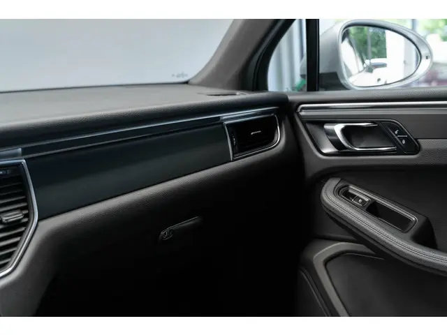 Porsche Macan 2.0 252 PK Panorama 21' 2017 Benzine 30