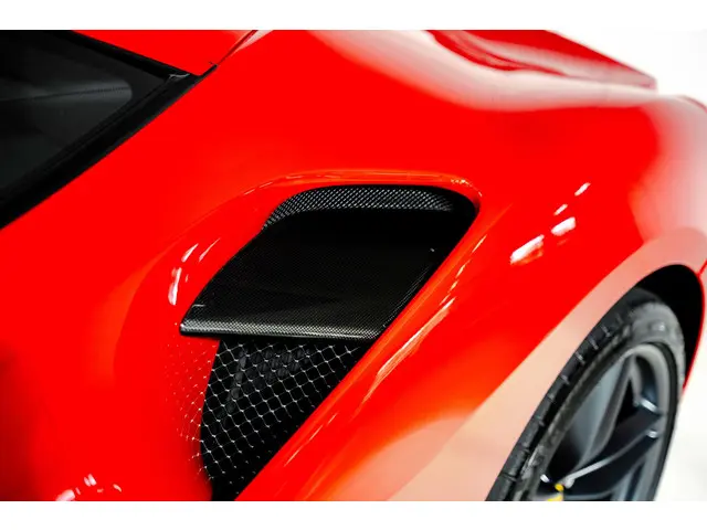 Ferrari 488 3.9 GTB HELE 2017 Benzine 16