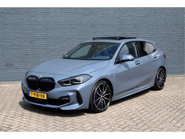 BMW 1 Serie 120i 2023 Benzine