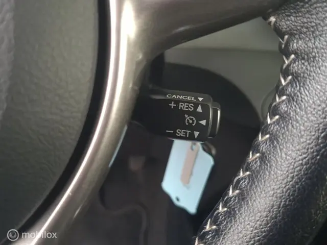 Toyota Yaris 1.3 VVT-i Aspiration 2014 Benzine 15