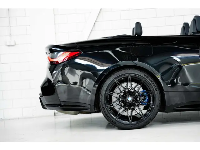 BMW M4 Cabrio xDrive Competition 2022 Benzine 9