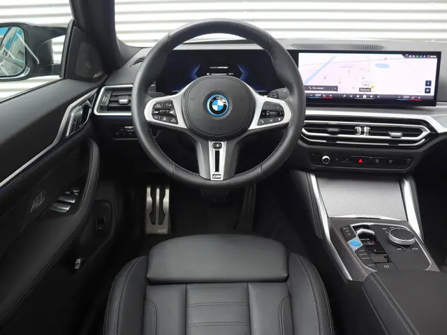 BMW i4 M50 2024 Elektrisch 9