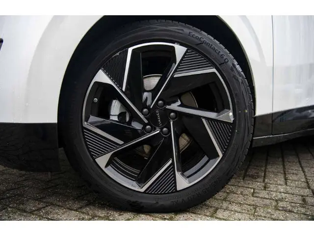 Lynk & Co 02 More 66 kWh 2025 Elektrisch 4