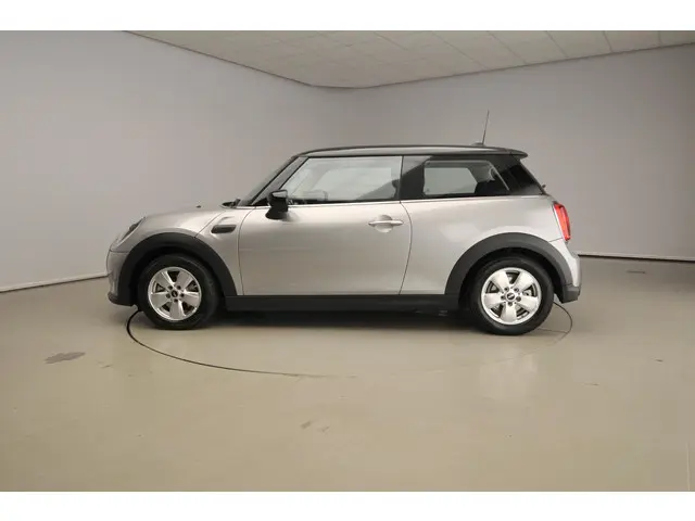 MINI 3-Deurs Cooper 2023 Benzine 2