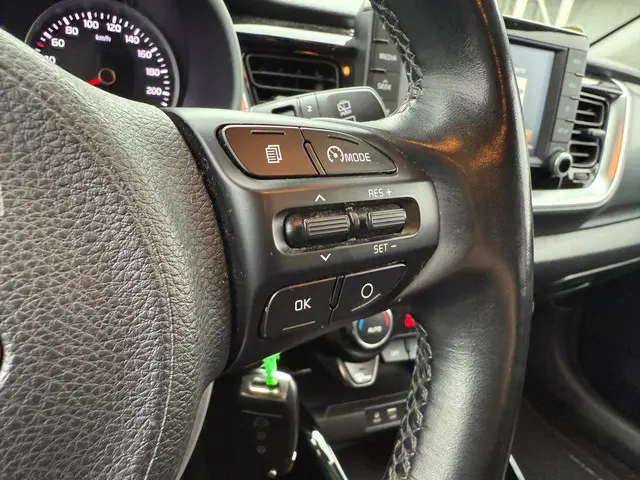 Kia Stonic 1.4 MPi Vision 2018 Benzine 17