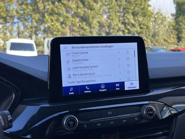 Ford Kuga 2.5 PHEV ST-Line X 2024 Hybride Benzine 30