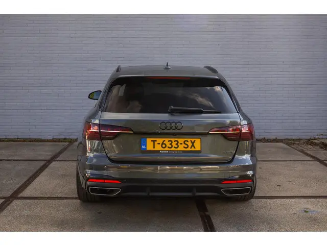 Audi A4 Avant 45 TFSI quattro edition one 2020 Benzine 13