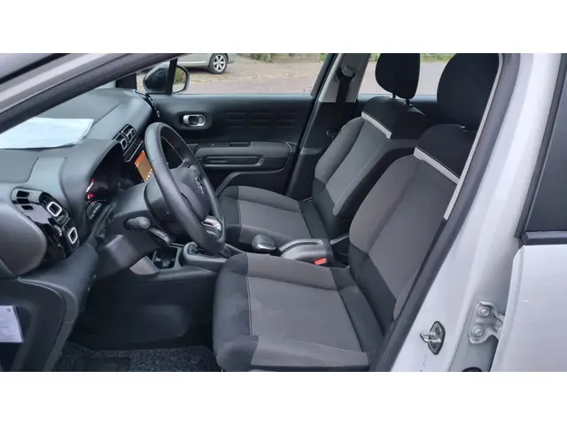 Citroën C3 Aircross 1.2 PureTech S&S Live 2020 Benzine 3