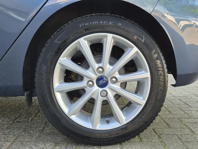 Ford Fiesta 1.0 EcoB.Titanium 2020 Benzine 47