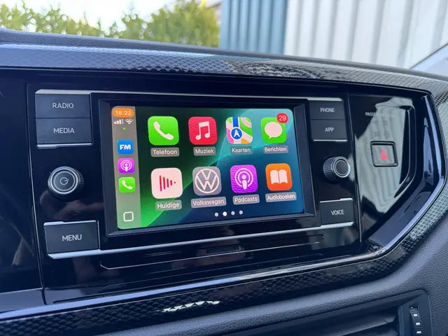 Volkswagen Polo 1.0 TSI Gree Wrap / Zwart met. 2023 Benzine 29
