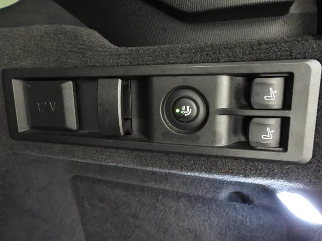 BMW 3 Serie Touring 320e 2023 Hybride Benzine 48
