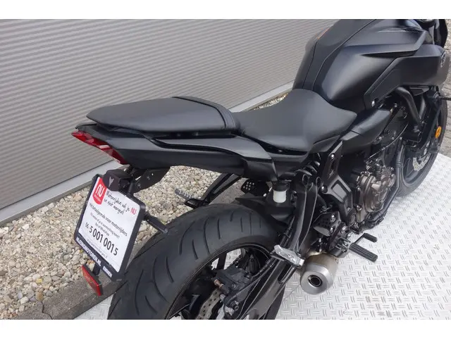 Yamaha MT 07 ABS 2018 Benzine 12