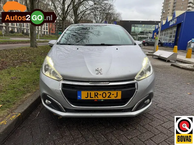 Peugeot 208 1.2 PureTech Blue Lease Premium 2016 Benzine 5