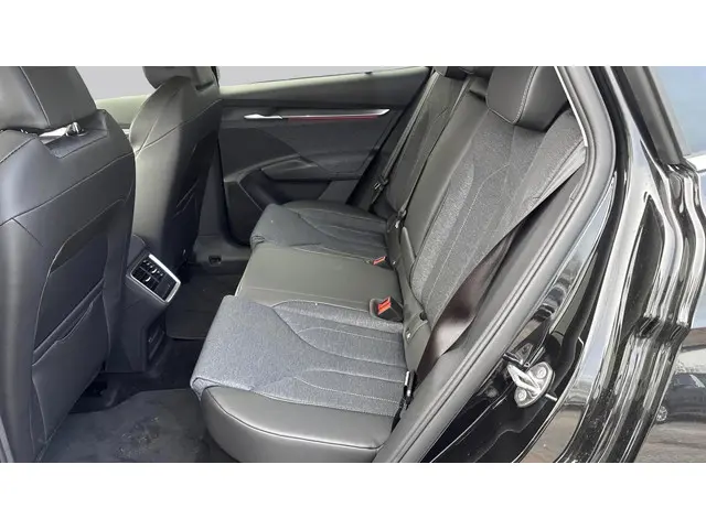 Škoda Elroq 60 Business Edition - Tour 2025 Elektrisch 27