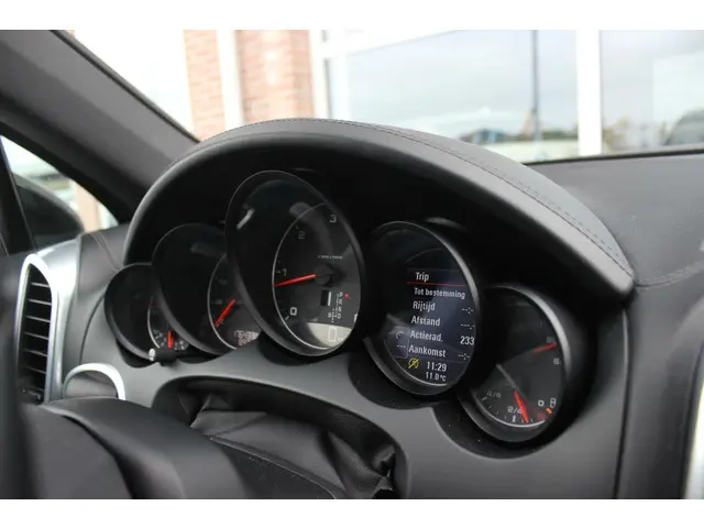 Porsche Cayenne 3.0 D 2012 Diesel 23