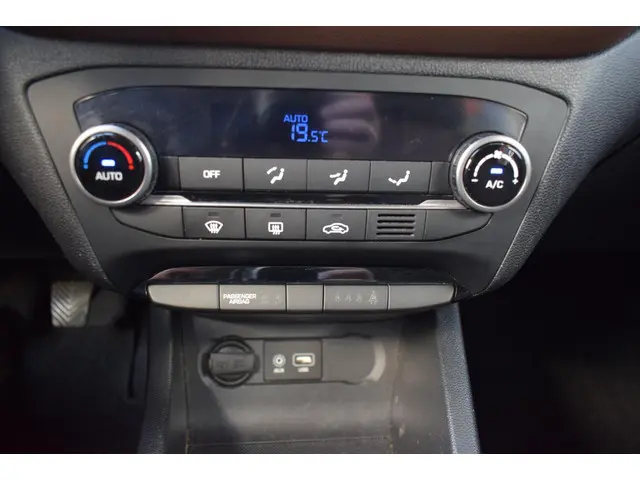 Hyundai i20 1.0 T-GDI Comfort 2018 Benzine 12